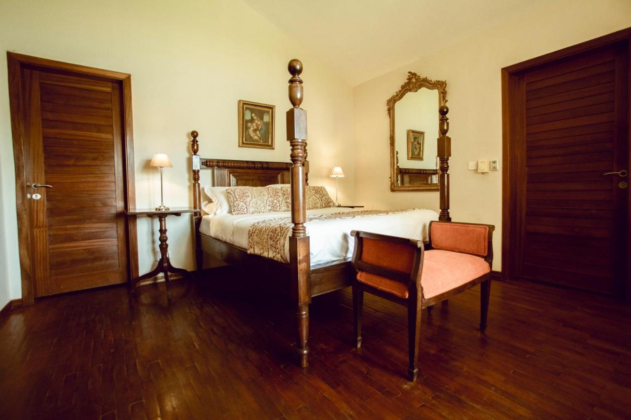The River House Apartment Тамарин Екстериор снимка