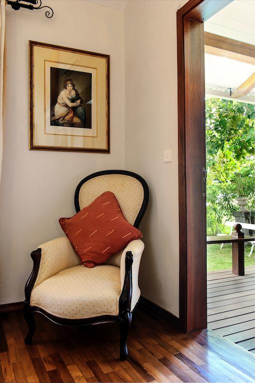 The River House Apartment Тамарин Стая снимка